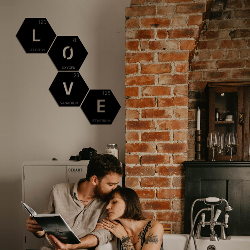 

Деревянная картина - панно Химические элементы SCIENCE LOVE 40x33 см