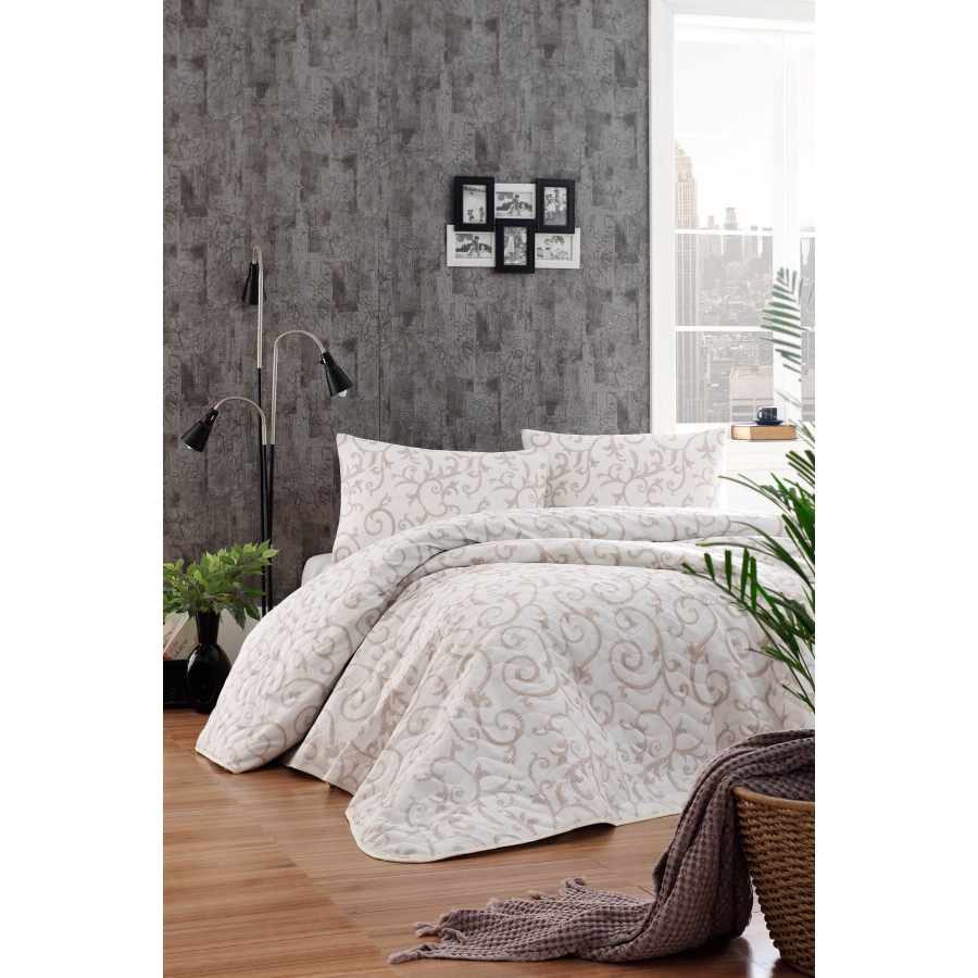 

Покрывало стеганное с наволочками Eponj Home 200х220 см Кремовый 000165615