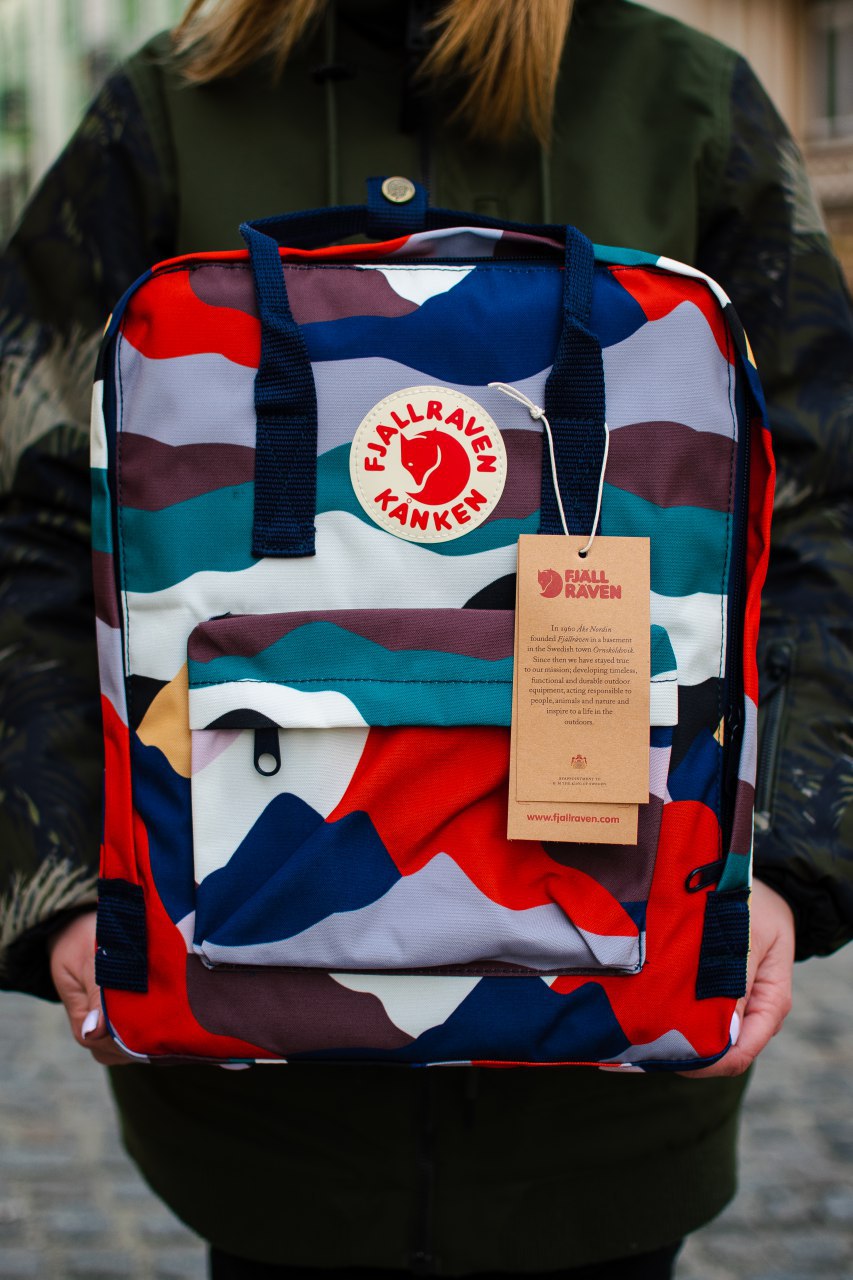 

Рюкзак разноцветный Fjallraven Kanken Art