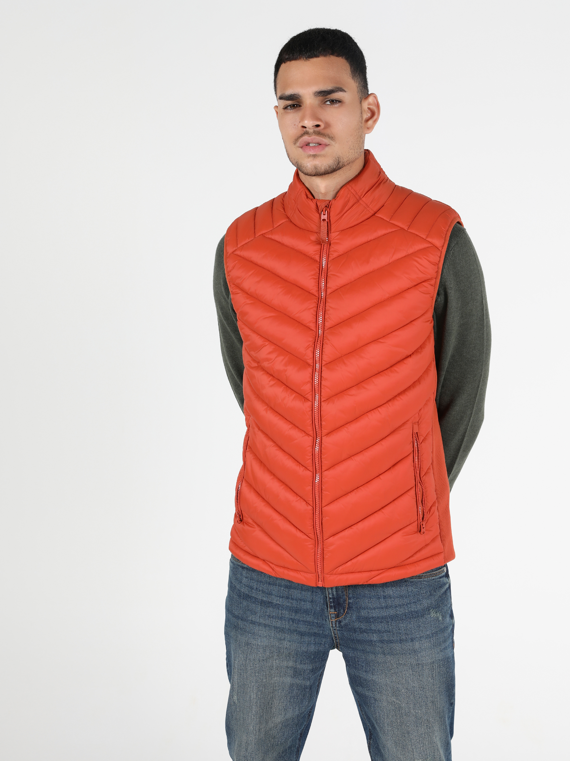 

Жилет Colin's CL1045390ORA  Orange, Жилет Colin's CL1045390ORA M Orange