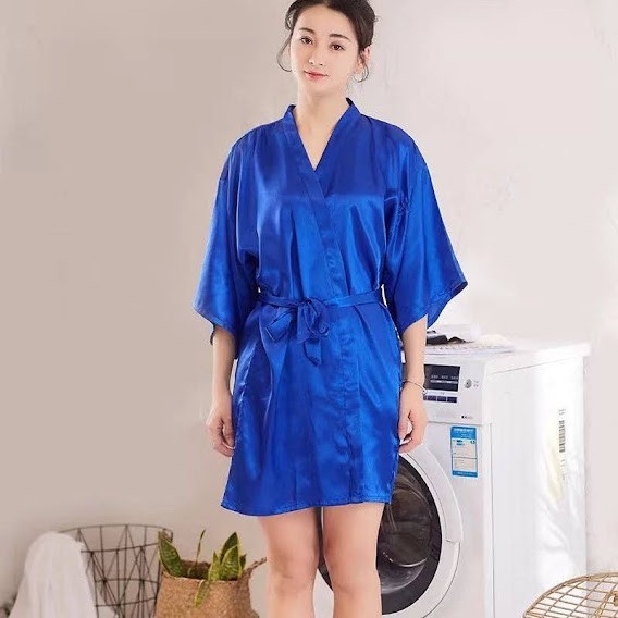 

Женский халат атлас Yaoting 303-5 XXL электрик