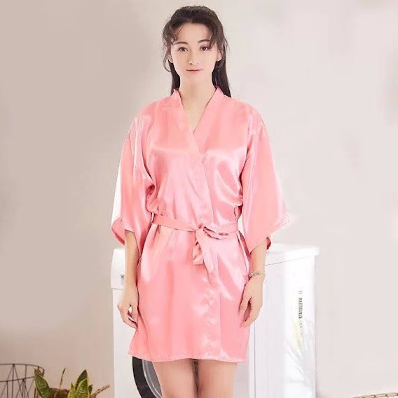

Женский халат атлас Yaoting 303-5 XXL пудровый