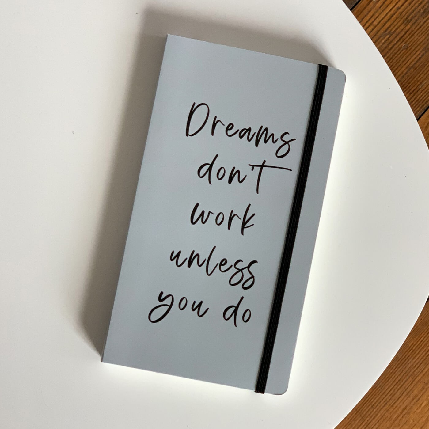 

Еженедельник Compact Dreams work 10,5x19 см с разворотами на неделю