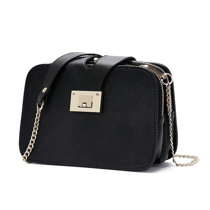 

Женская классическая сумочка кроссбоди на цепочке на три отдела черная