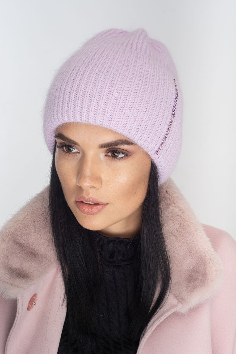 

Женская шапка колпак Сакура цвет сирень