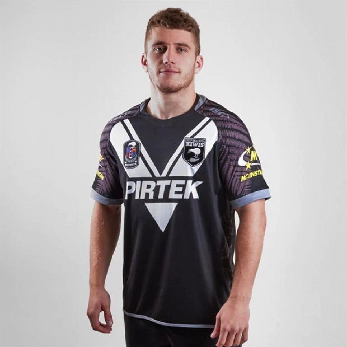 

Футболка ISC New Zealand Sleeve Black/White,  (48, Футболка ISC New Zealand Sleeve Black/White, L (48)