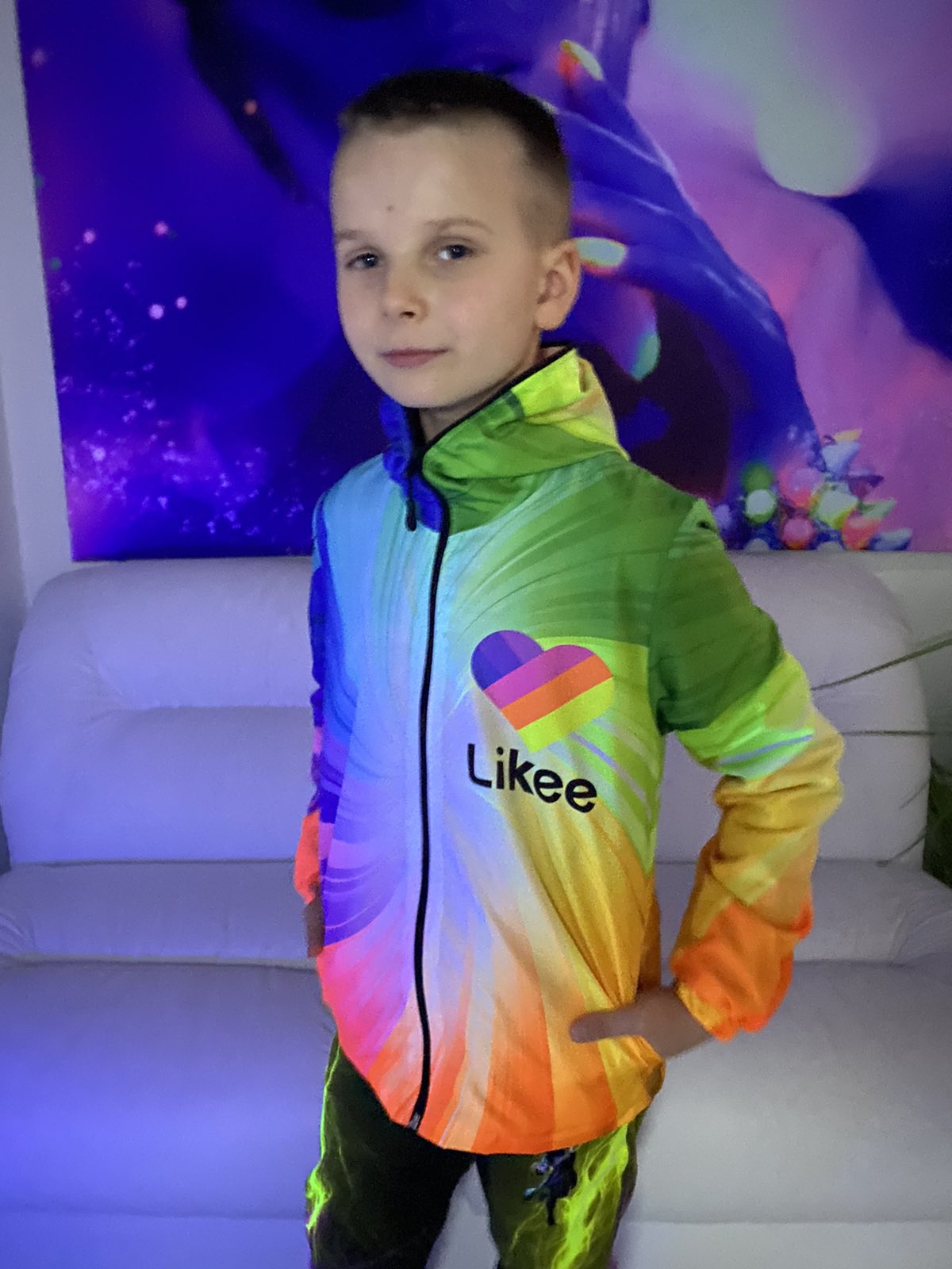 

Ветровка Epic 164см Likee