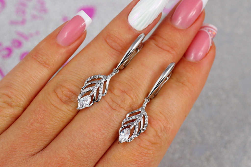 

Серьги подвески Xuping Jewelry перья 4 см серебристые