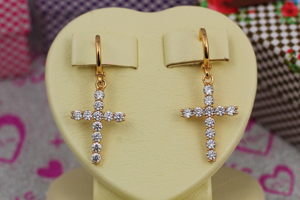 

Серьги Xuping Jewelry крестики с камнями 3 см золотистые