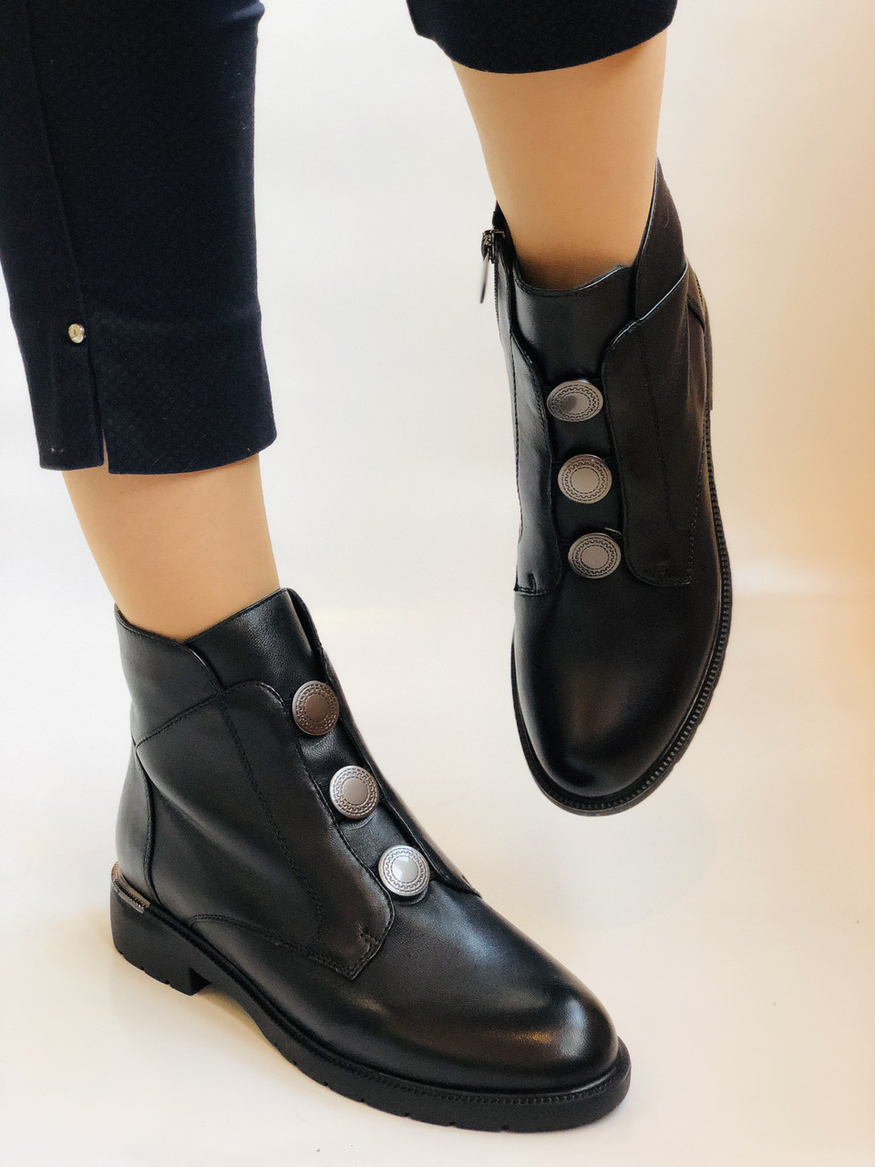 

Женские ботинки Polann 38 Чёрные 2252