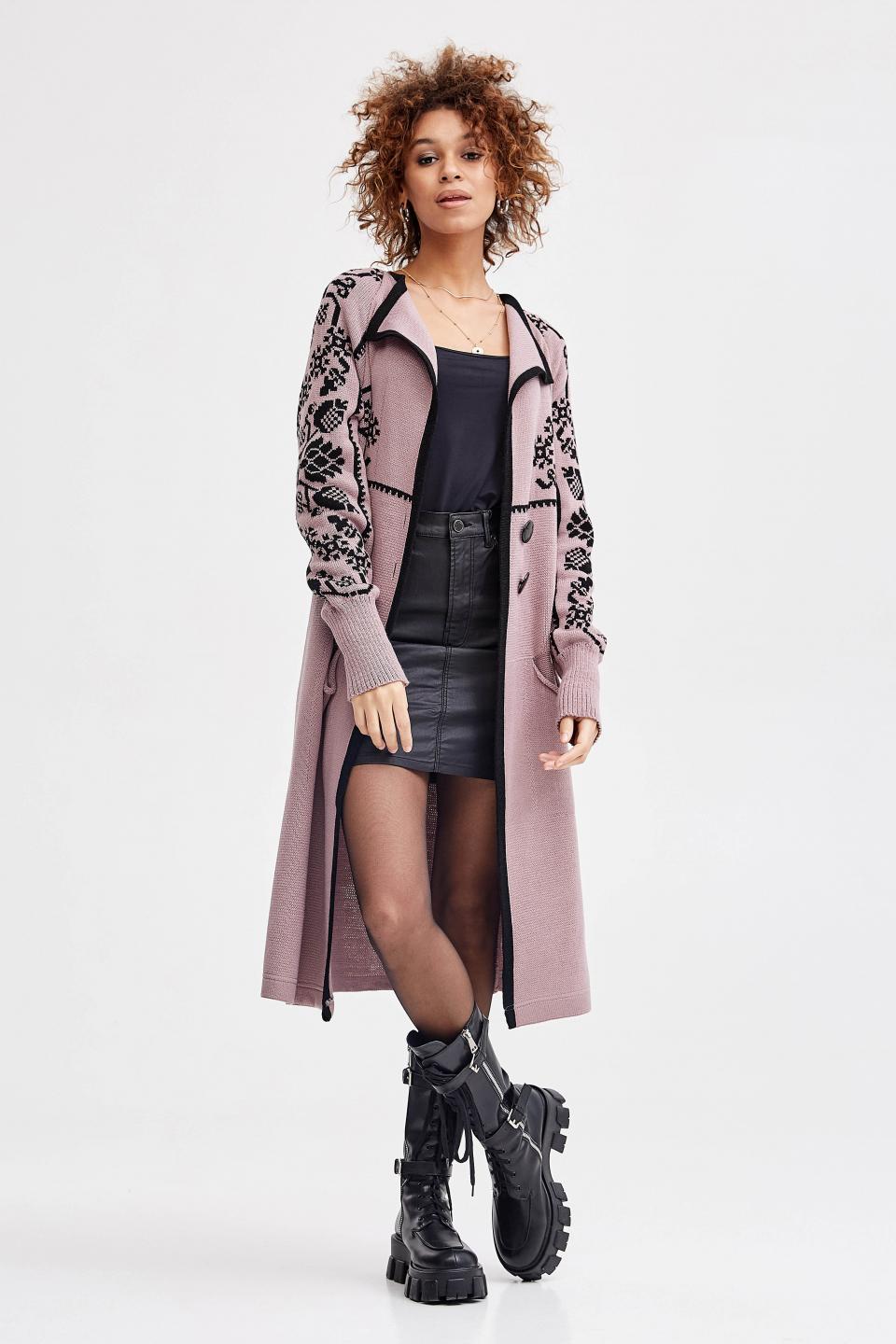 

Fashions • Кардиган женский Этно Fashions - капучино (4251-гу, Fashions • Кардиган женский Этно Fashions 44-50 капучино (4251-гу)