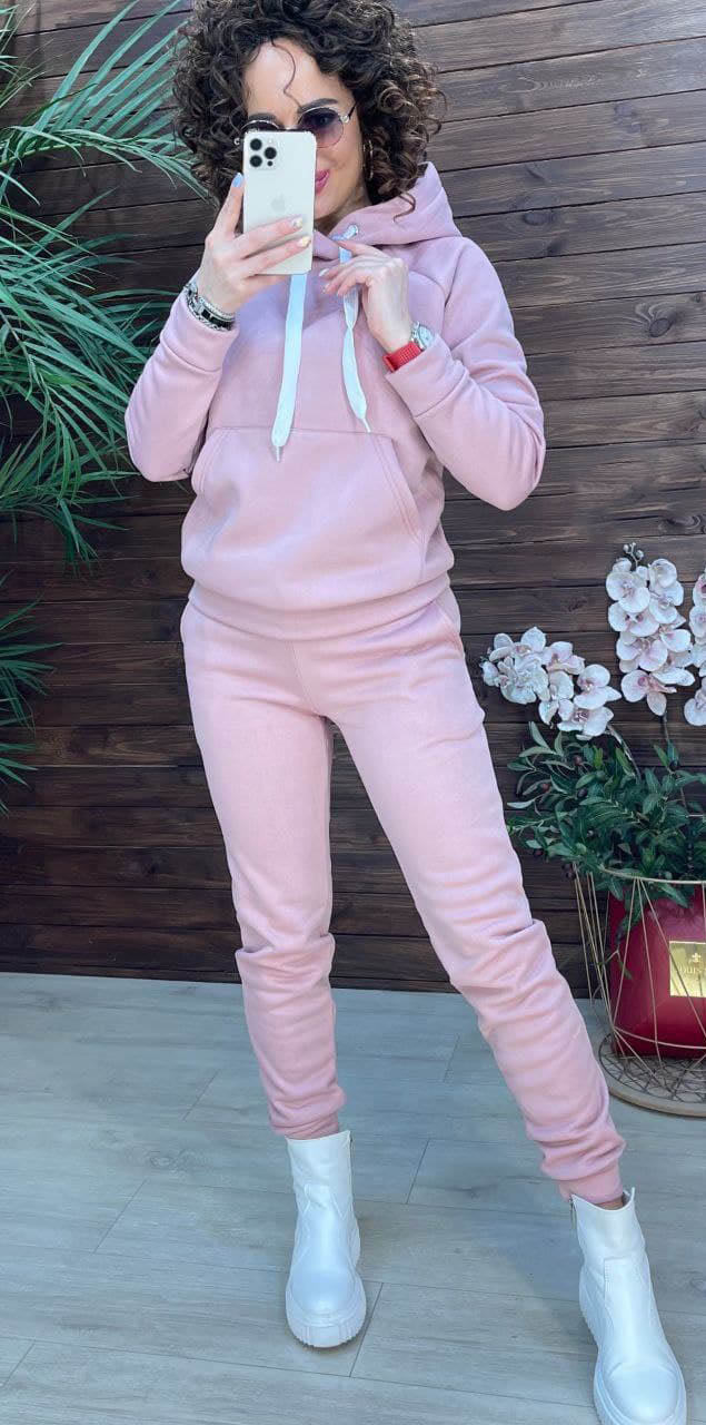 

Fashions • Спортивный теплый костюм Джессика Fashions  пудра, Fashions • Спортивный теплый костюм Джессика Fashions 50 пудра