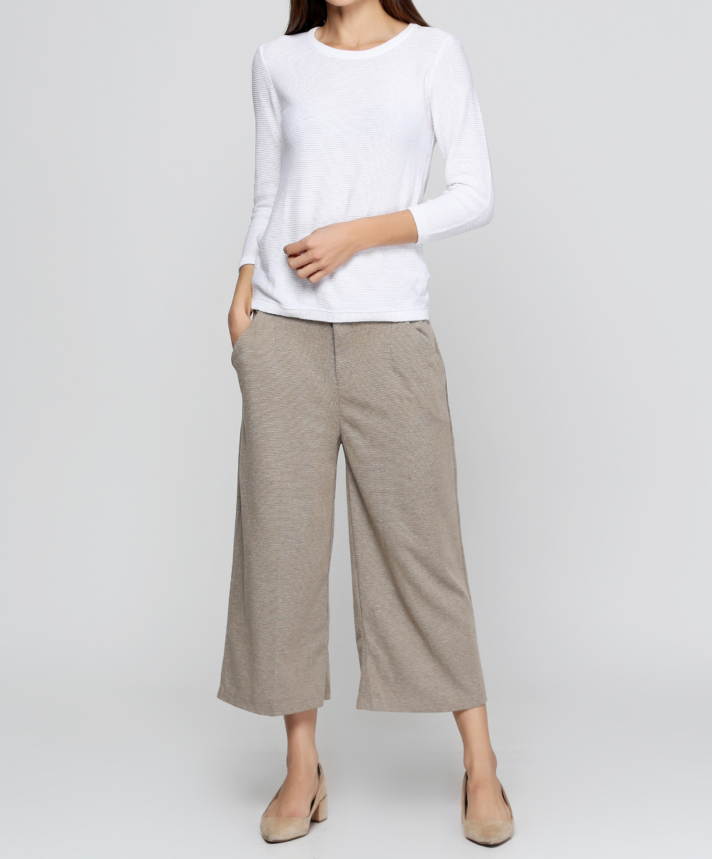 

Брюки Stradivarius 2401-228-450  бежевый, Брюки Stradivarius 2401-228-450 40 бежевый
