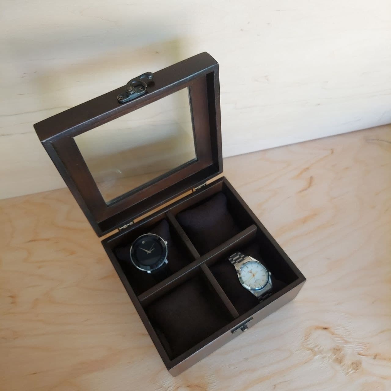 

Шкатулка Wooden Organizer, 4 часов, венге М11 160*160*100мм