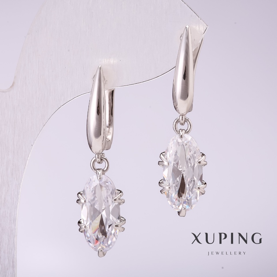 

Серьги Xuping с белыми камнями 35х8мм родий, ida32149