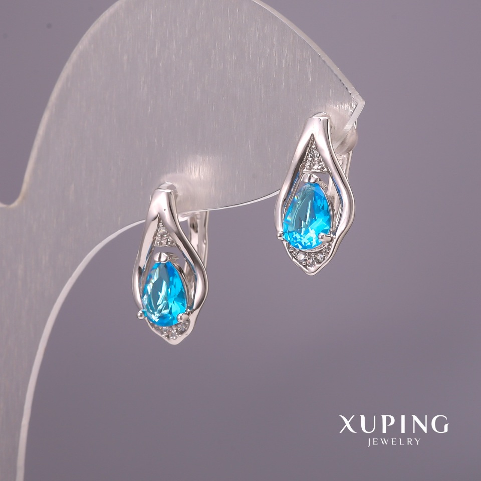 

Серьги Xuping с голубыми камнями 8х16мм Родий, ida37825