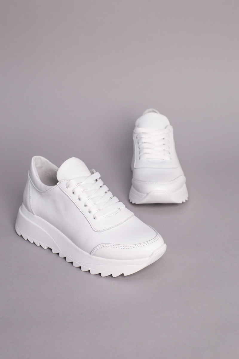 

Кросівки жіночі шкіряні LuxuryShoes 6997-1/39 (25,5 см) Білі