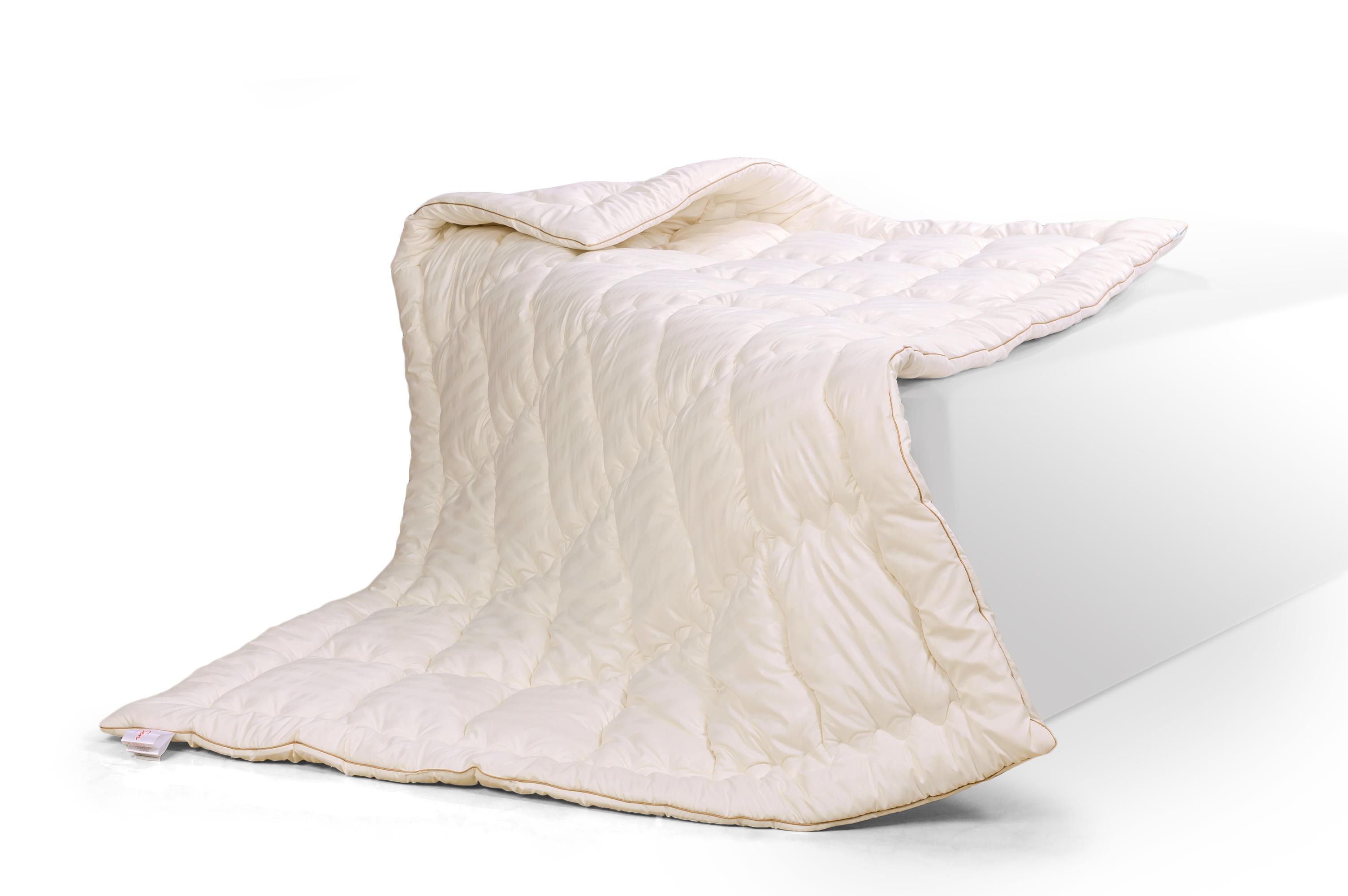 

Одеяло MirSon Gold Silk Хлопок 220х240 см украина-италия, микросатин