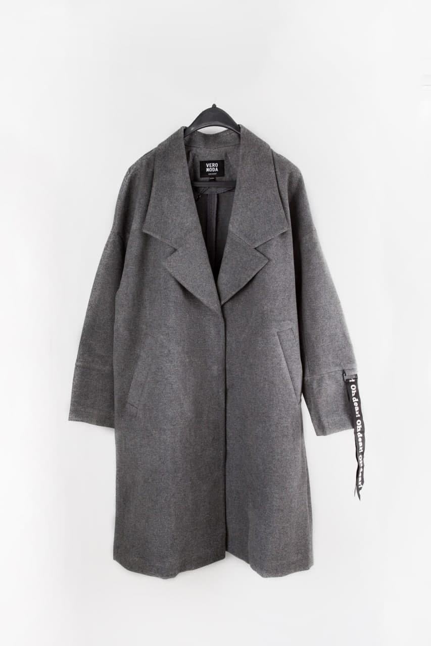 

Пальто VERO MODA  темно-серый 6663200100739, Пальто VERO MODA L темно-серый 6663200100739
