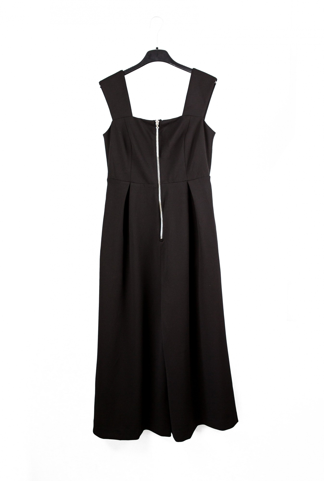 

Комбинезон VERO MODA  черный 6663200100740, Комбинезон VERO MODA M черный 6663200100740