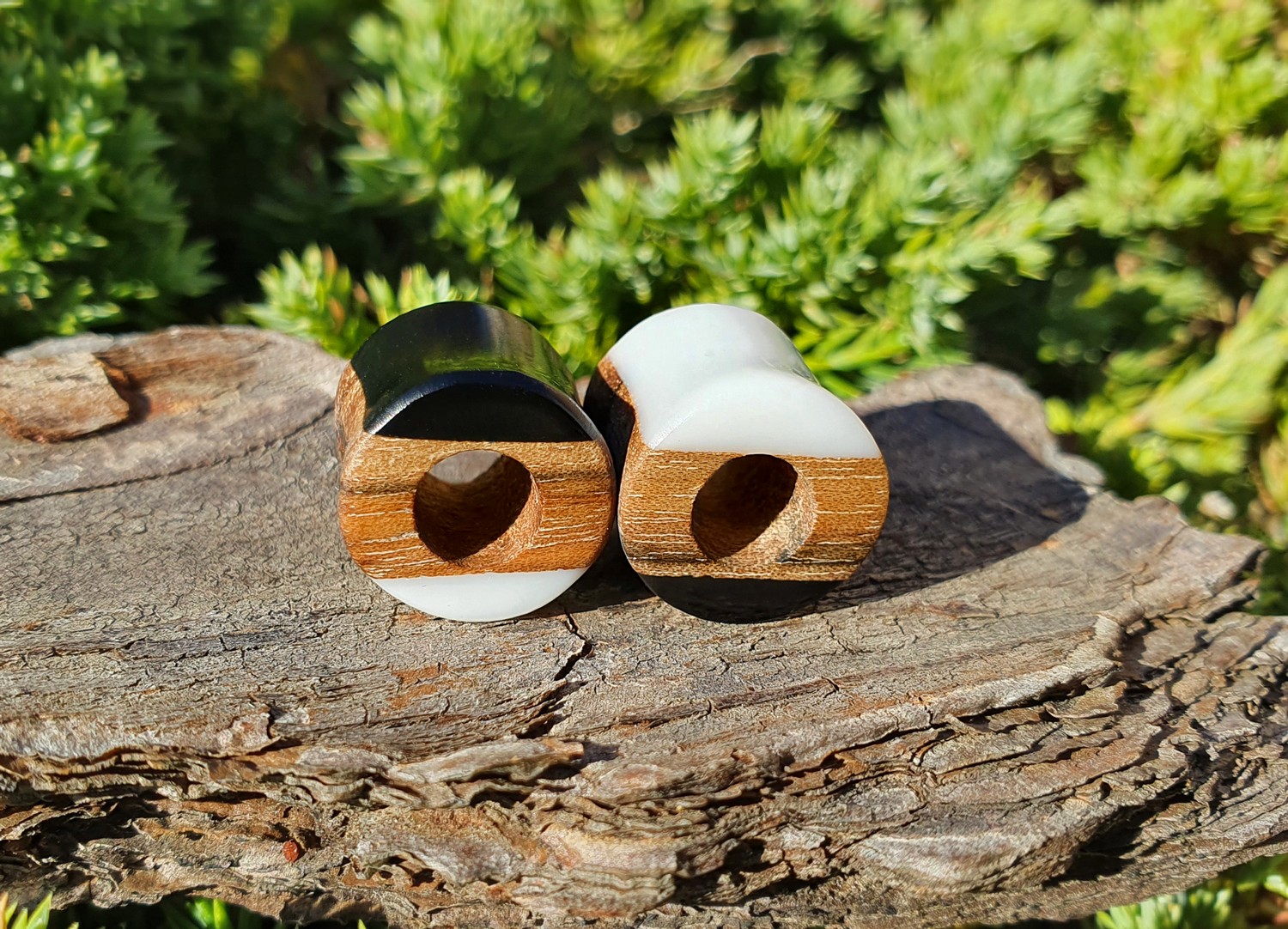 

Серьги плаги WoodWork TUNNEL Round Black-White 60 мм Деревянные