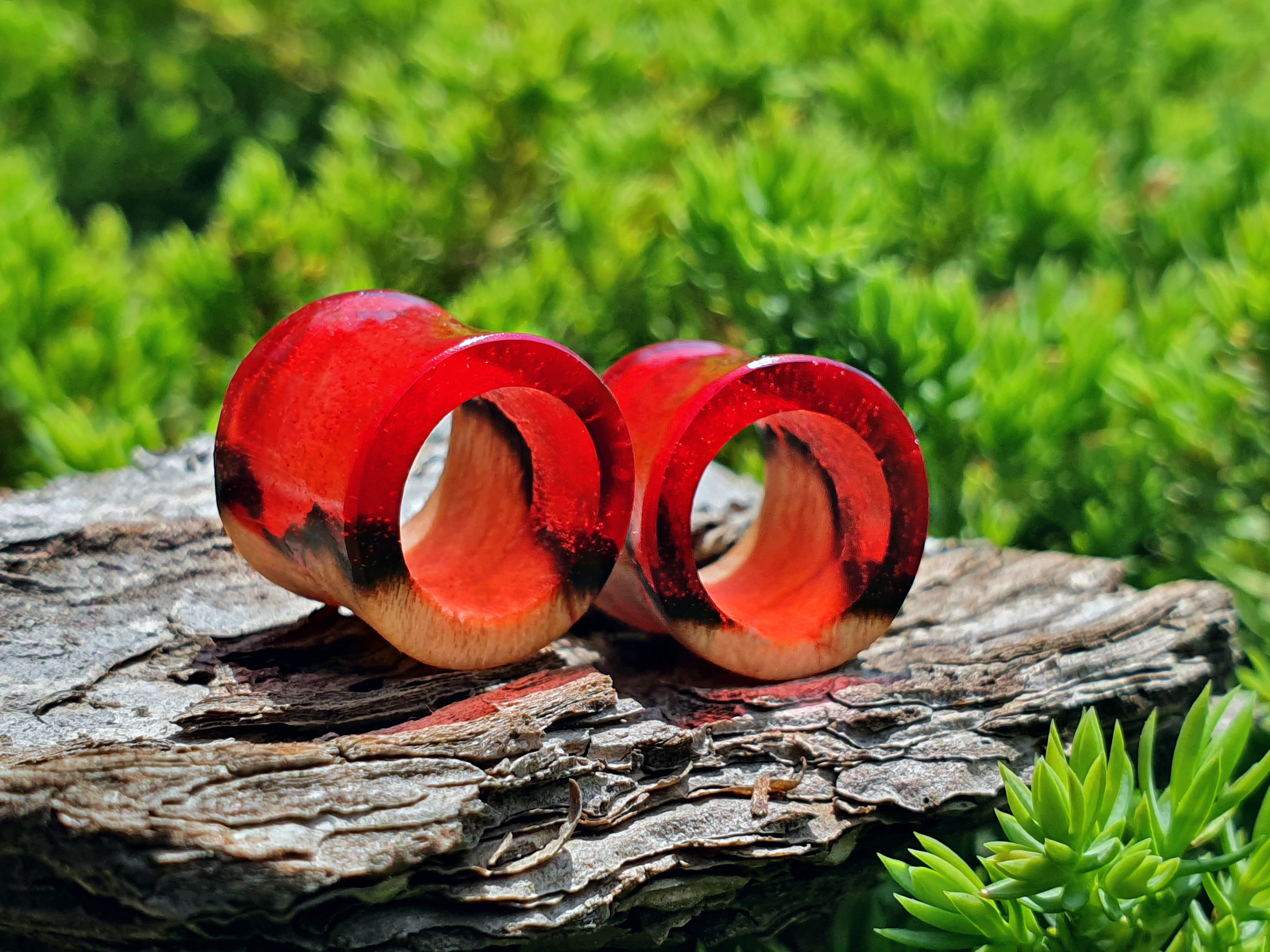 

Серьги плаги WoodWork TUNNEL Red Burn 28 мм Деревянные