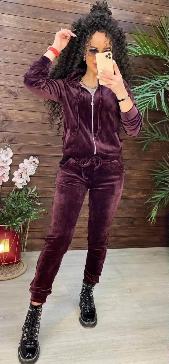 

Fashions • Спортивныи костюм Aisha Fashions M фиолетовый (208)