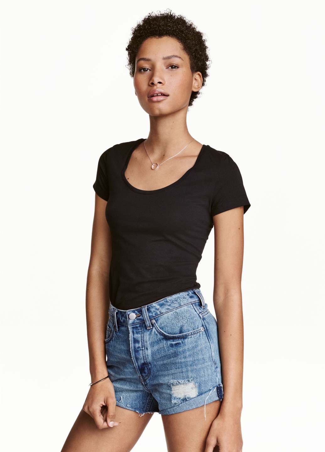 

Футболка H&  Черный 0439650_черн_02, Футболка H&M M Черный 0439650_черн_02