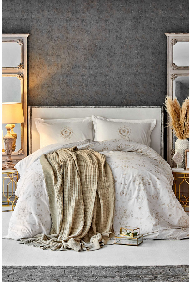 

Комплект постельного белья Karaca Home Quatre delux Gold 200х220 + Плед 200х240 (svt-2000022239004)