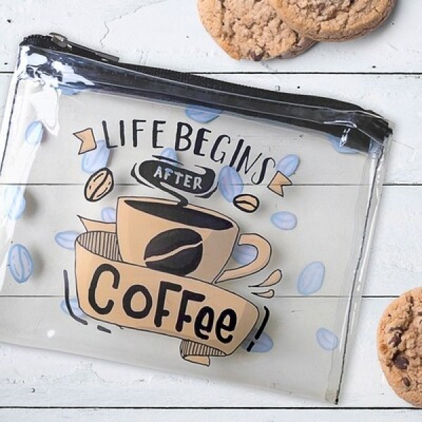 

Косметичка прозрачная пластиковая "Life begins after coffee" Present косметичка прозрачная с принтом