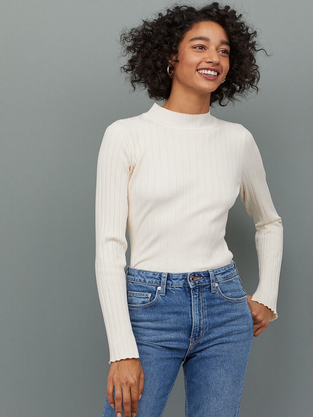 

Лонгслив H&M 07-0811235-003 XS Белый (СА2000001659472)