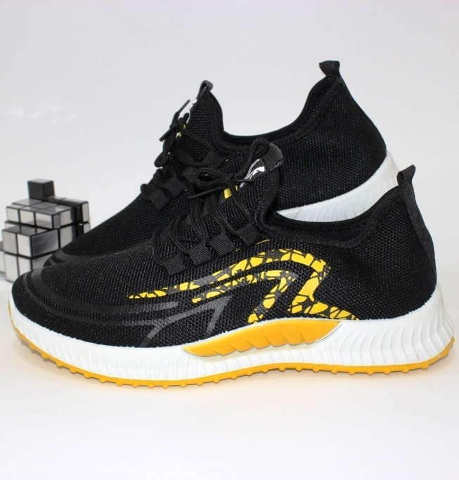 

Кроссовки мужские Sport W12-yellow 43 27.2см черный