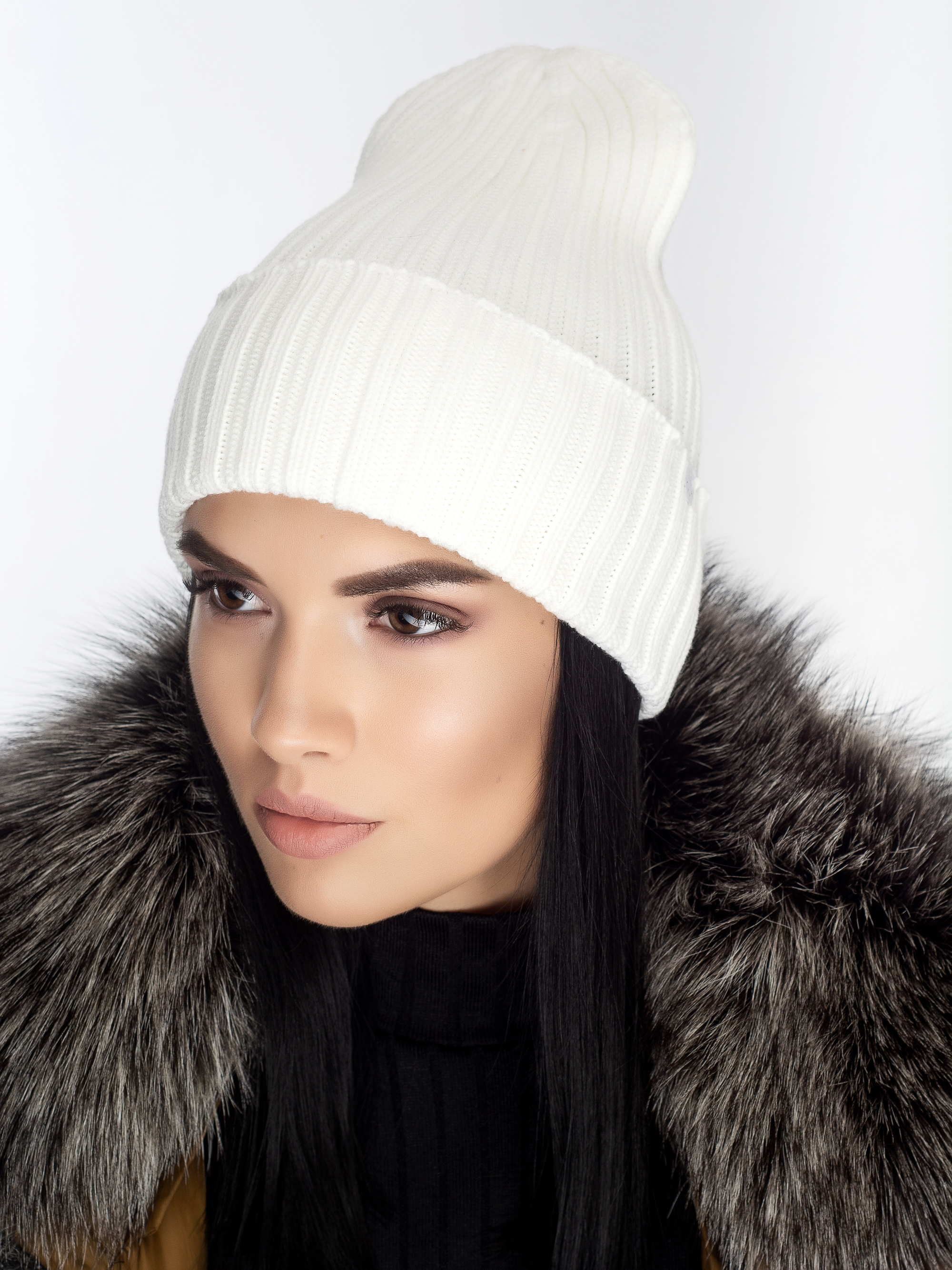 

Шапка Leks Хит 54-58 Белая