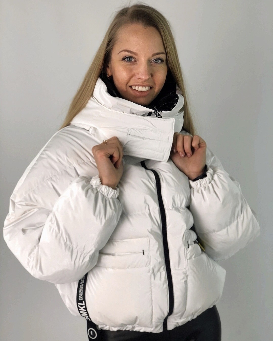 

Женская куртка межсезонная MADDIS SHRK one size белая