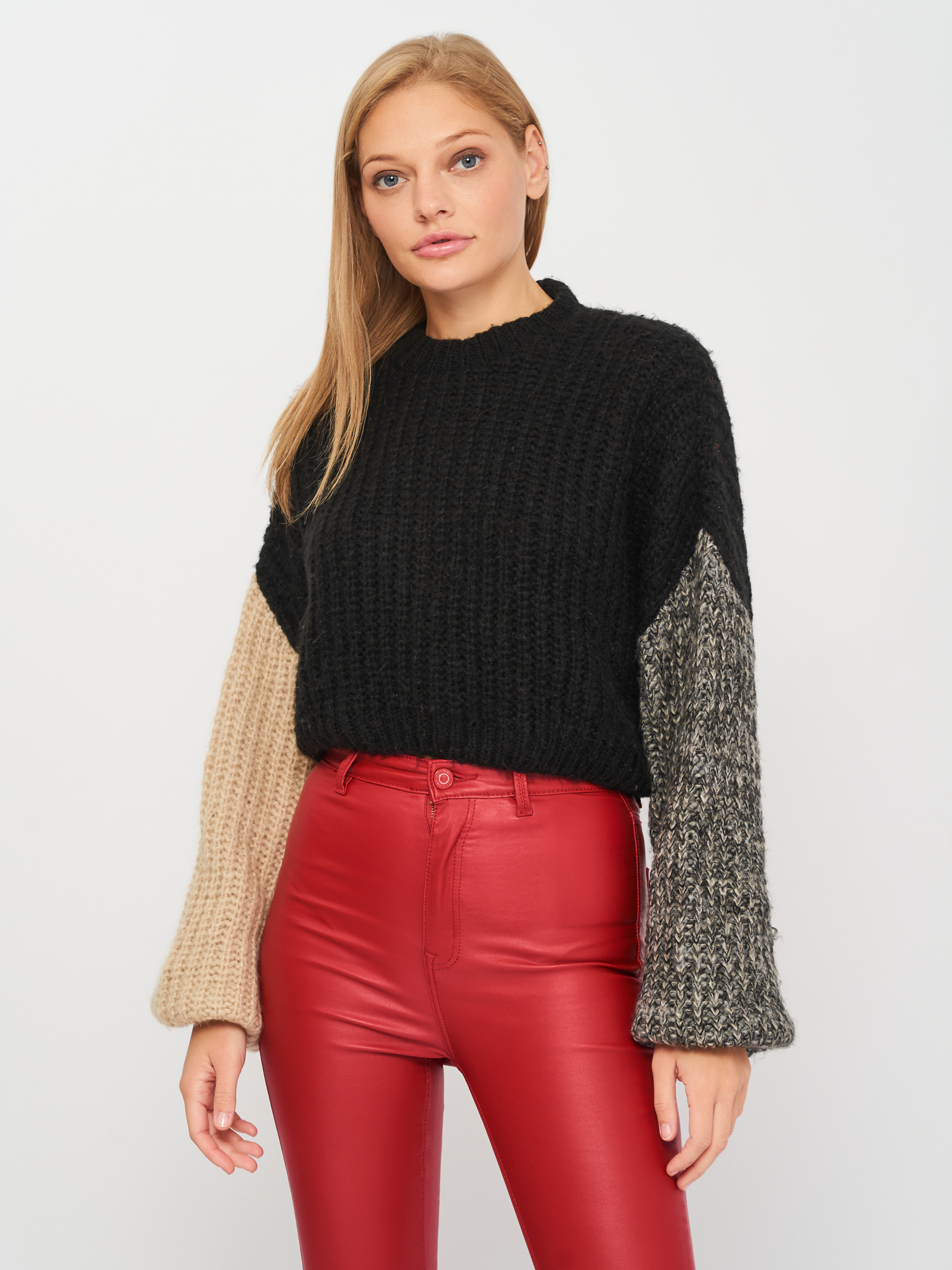 

Джемпер Stradivarius XAZ284042XYUR  Черный, Джемпер Stradivarius XAZ284042XYUR M Черный
