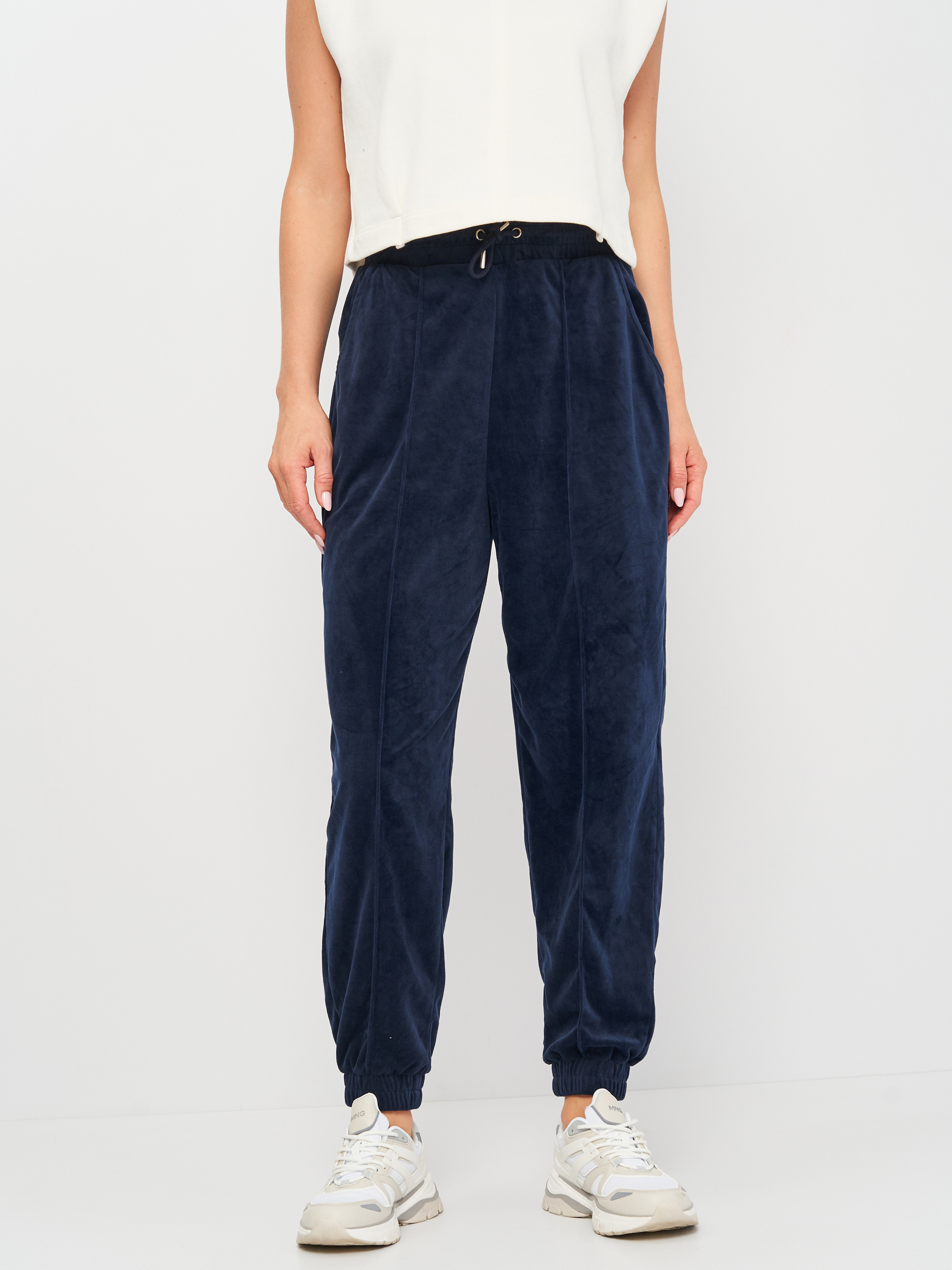 

Спортивные штаны Stradivarius XAZ283918SZWG  Темно-синие, Спортивные штаны Stradivarius XAZ283918SZWG XL Темно-синие