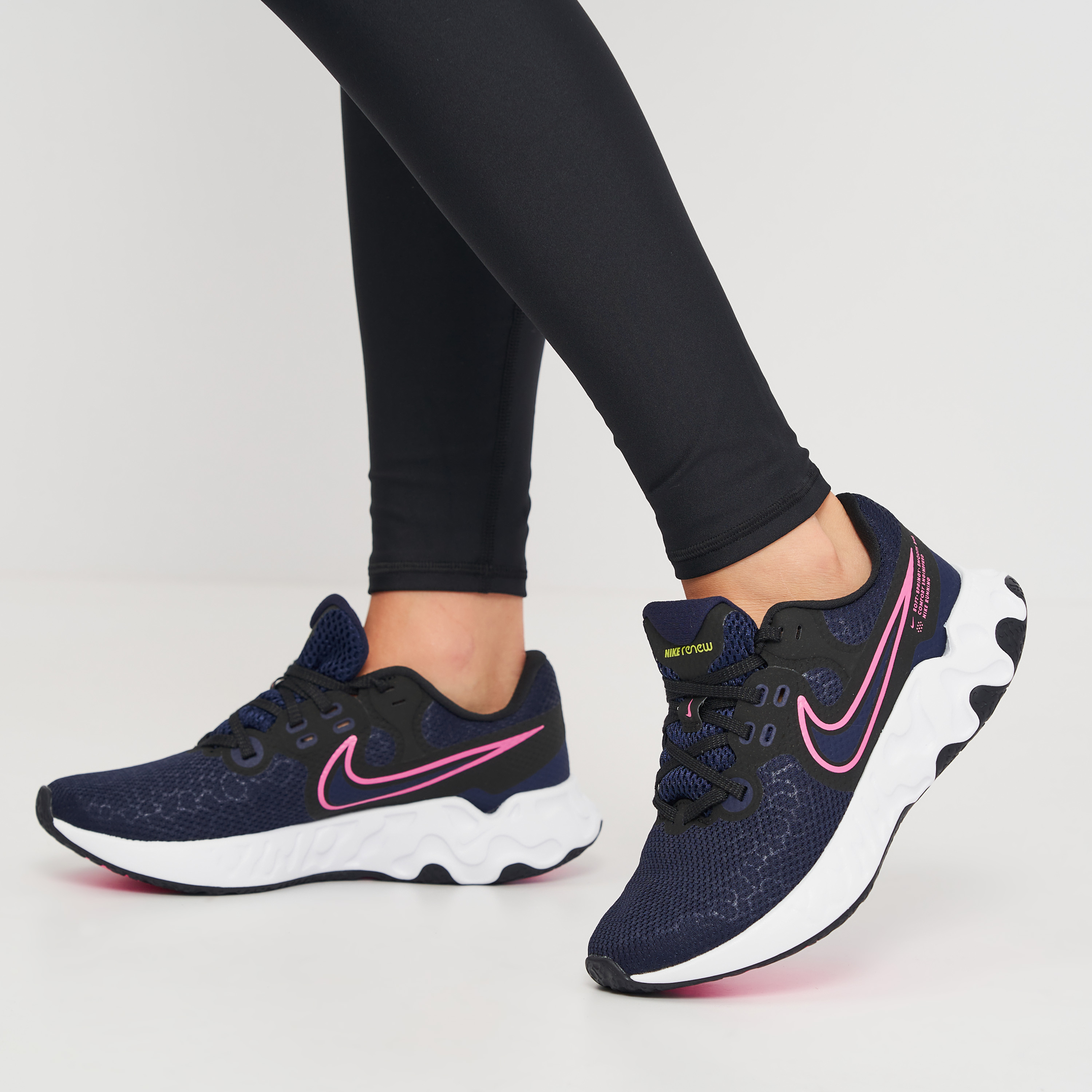 

Кроссовки Nike Wmns Renew Ride 2 CU3508-401 37.5 (6.5) 23.5 см