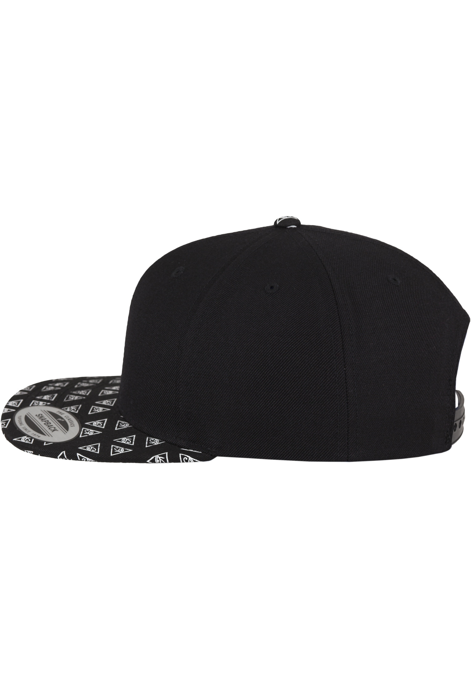 

Кепка Snapback Flexfit Horus Eye черный, Кепка Snapback Flexfit Horus Eye черный One Size