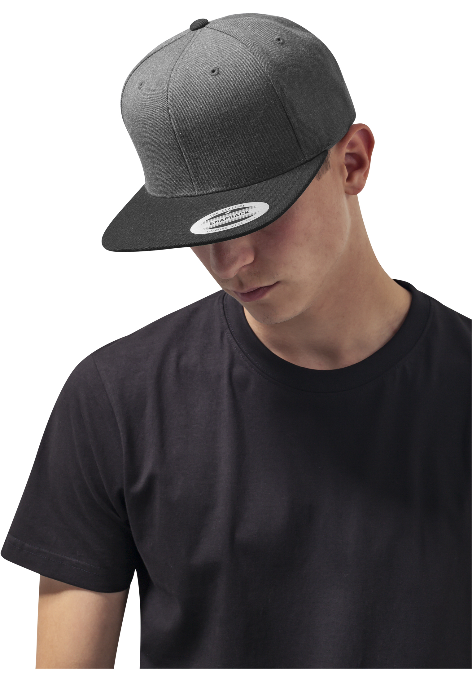 

Кепка Classic Snapback Flexfit универсальная серо-черная One Size