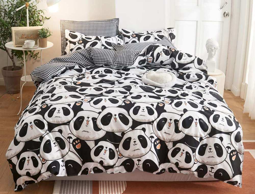 

Евро макси набор постельного белья 200*220 из Бязи Gold №151255AB Черешенка