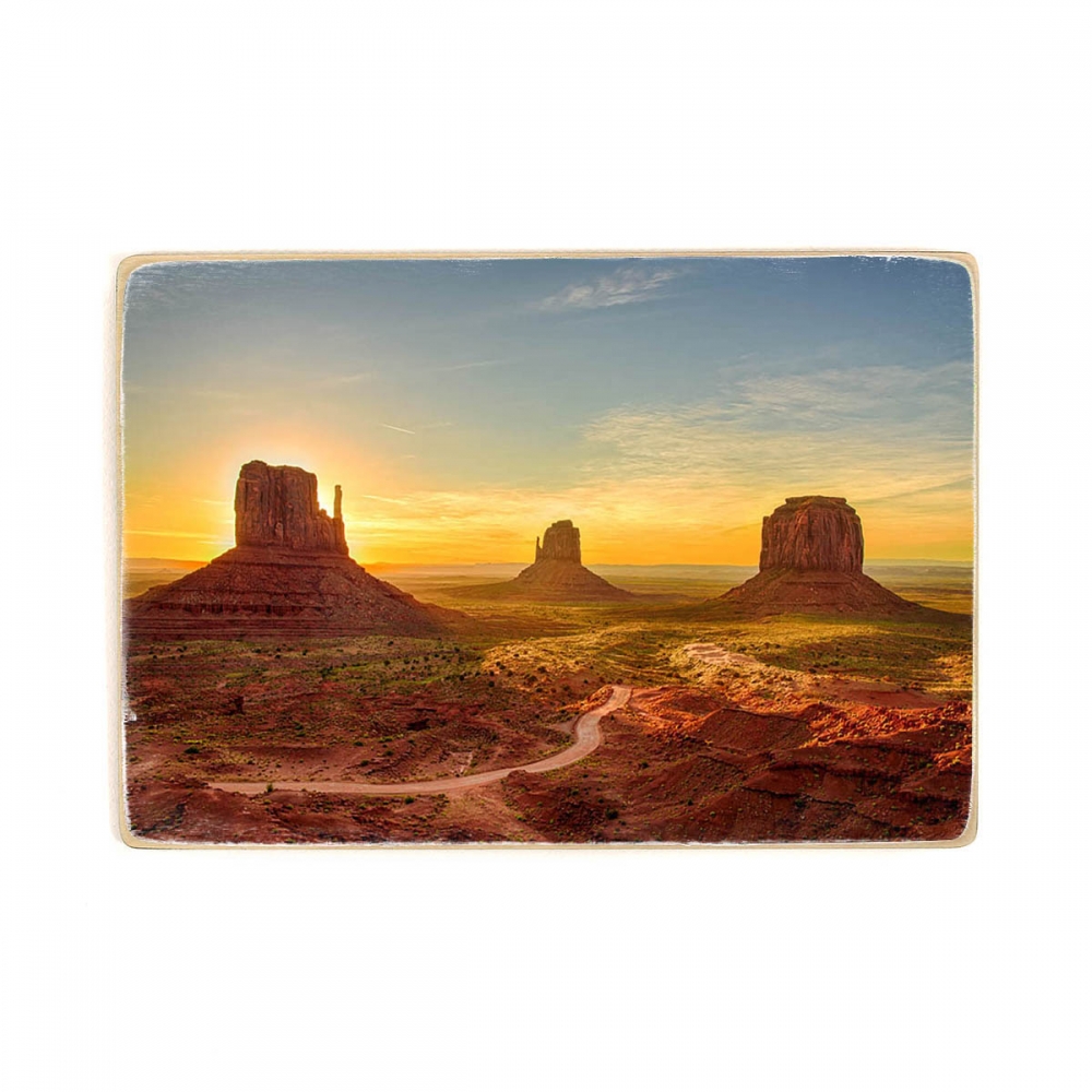 

Деревянный постер Природа Sunrise In Monument Valley А2