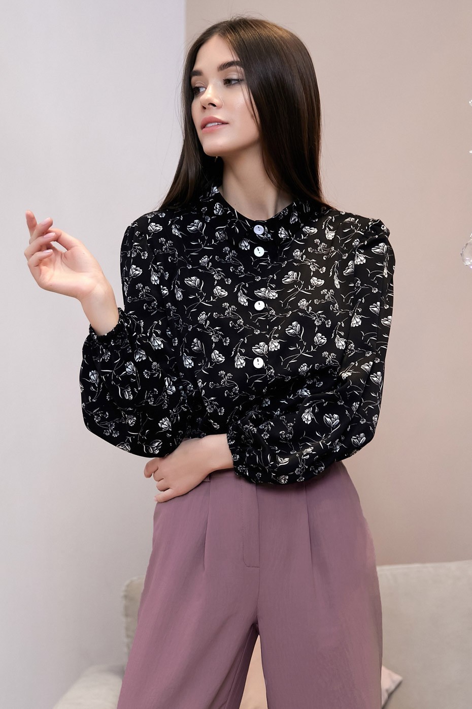 

Блуза 1328.4022 Seventeen XXL черный с белыми цветами