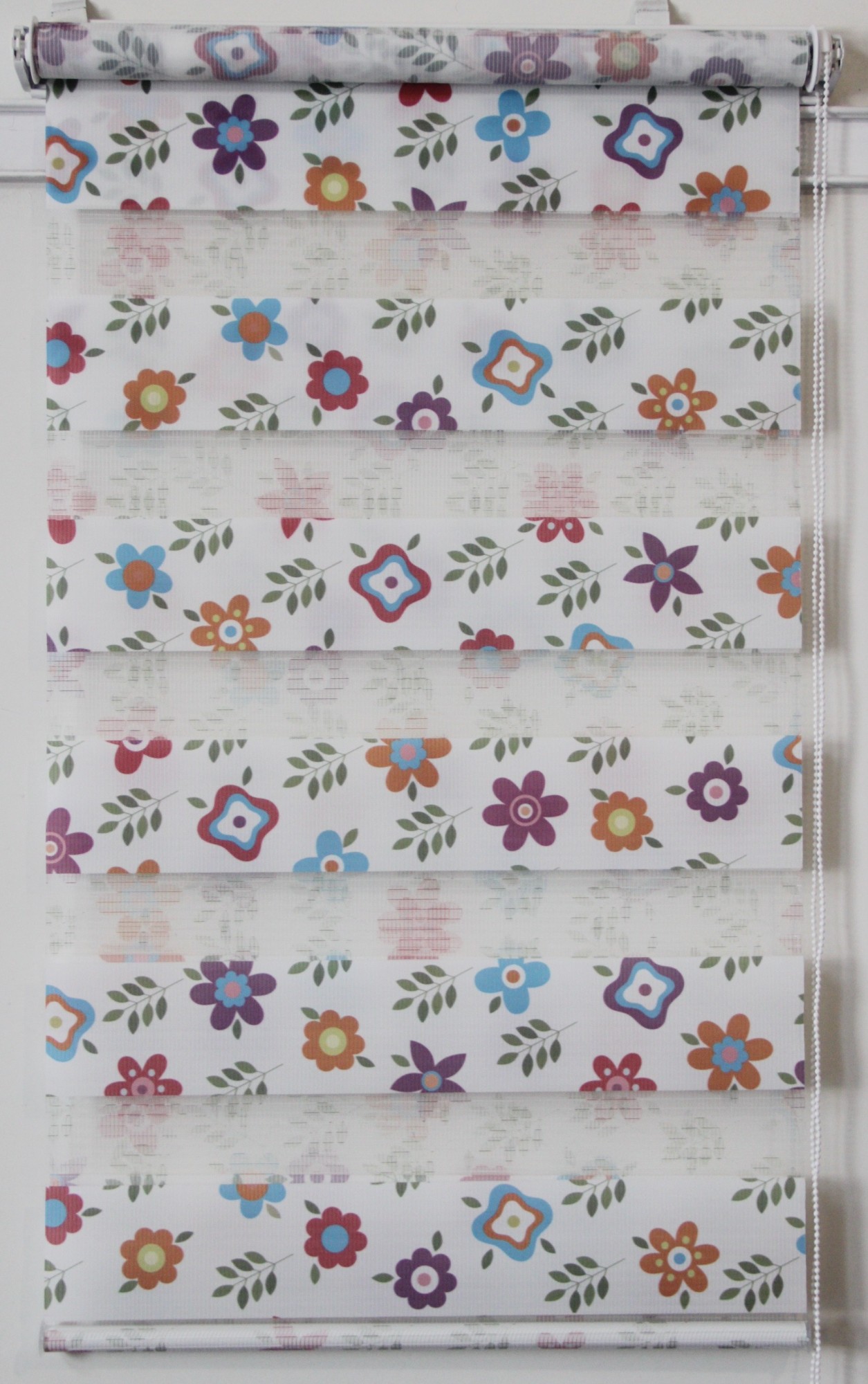 

Рулонная штора Miranda День-ночь Цветы BDM-1601 110*130 см Разноцветный