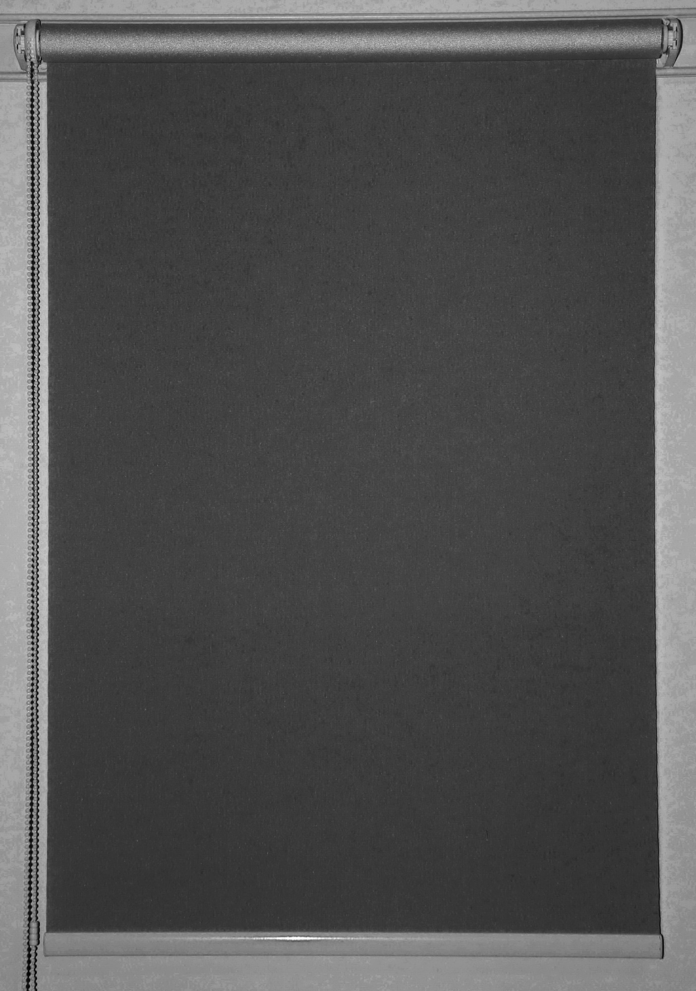 

Рулонная штора термо Miranda Sevila Thermo 75*150 см Чёрный Т-842