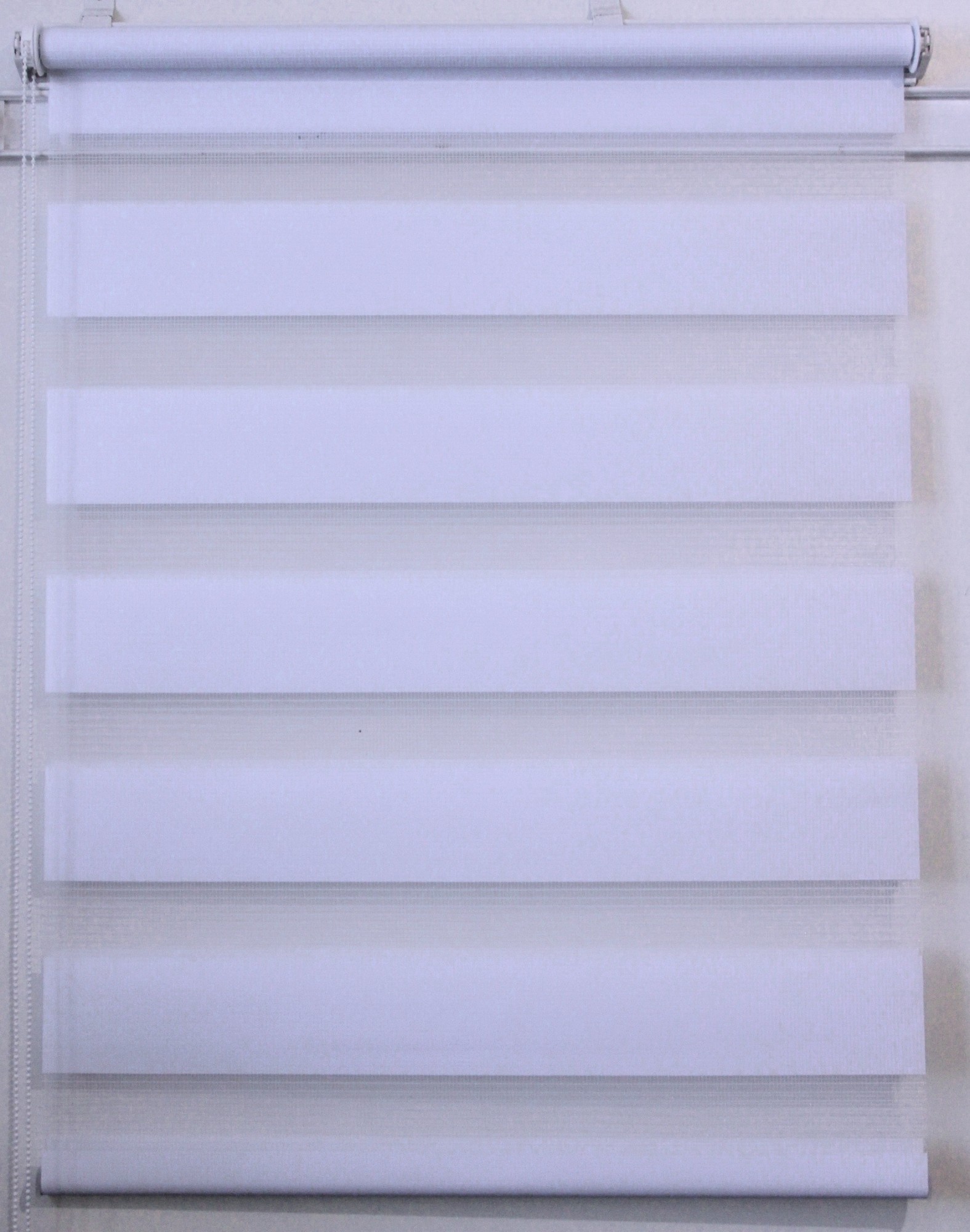 

Рулонная штора Miranda День-ночь ВН-215 115*130 см Иней