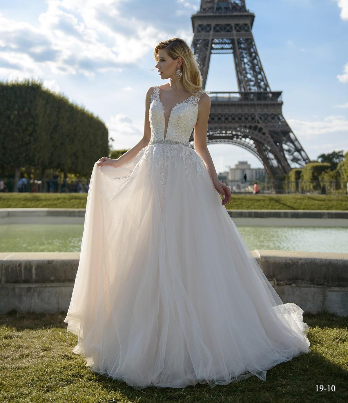 

Свадебное платье Ema Bride 19-10 54 Айвори