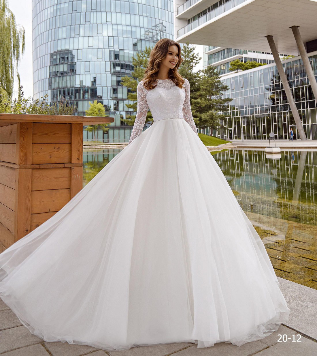 

Свадебное платье Ema Bride 20-12 54 Айвори