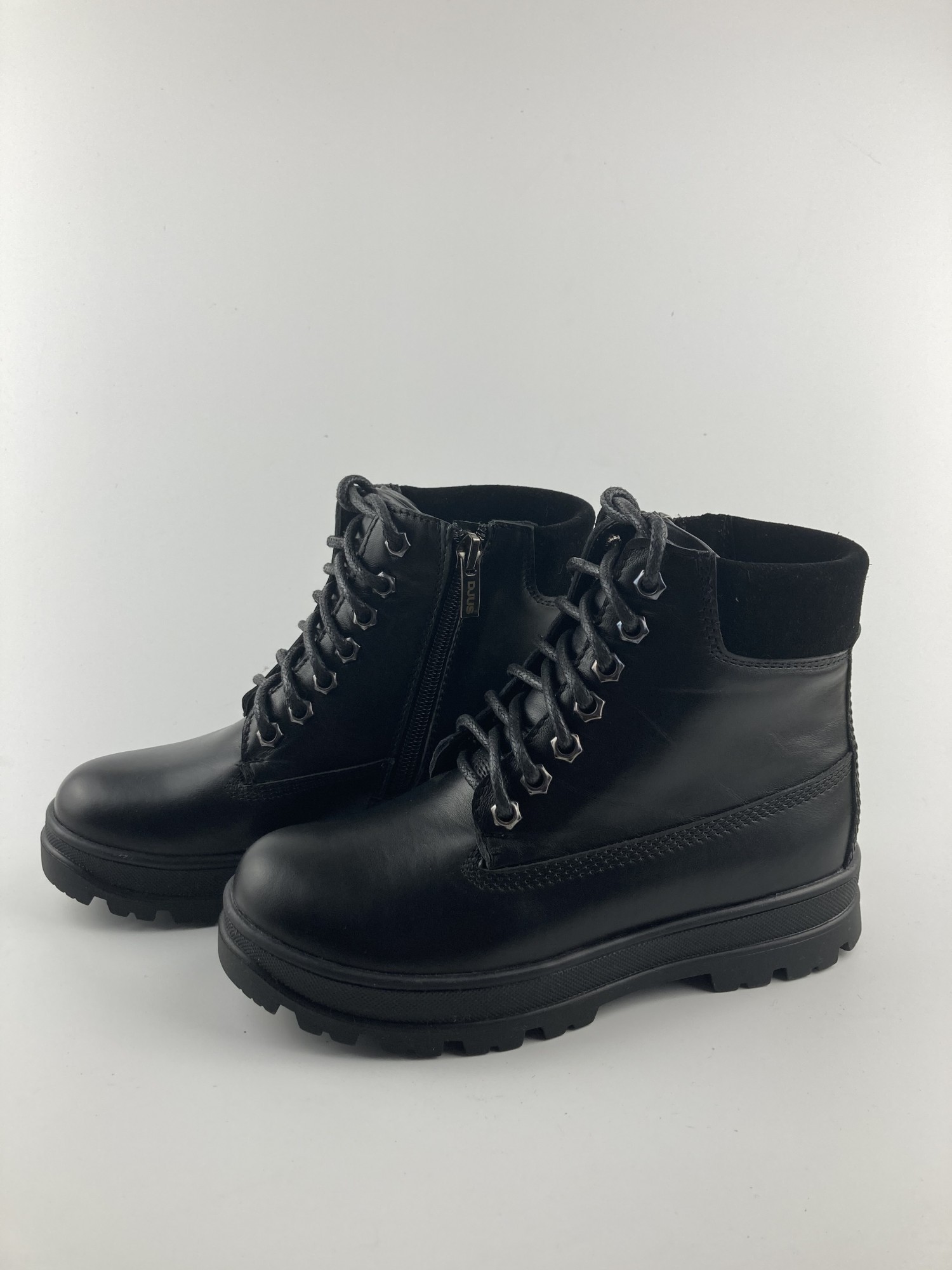 

Ботинки DJUS SHOES 35 (23 см.) 17.02.114 Черные