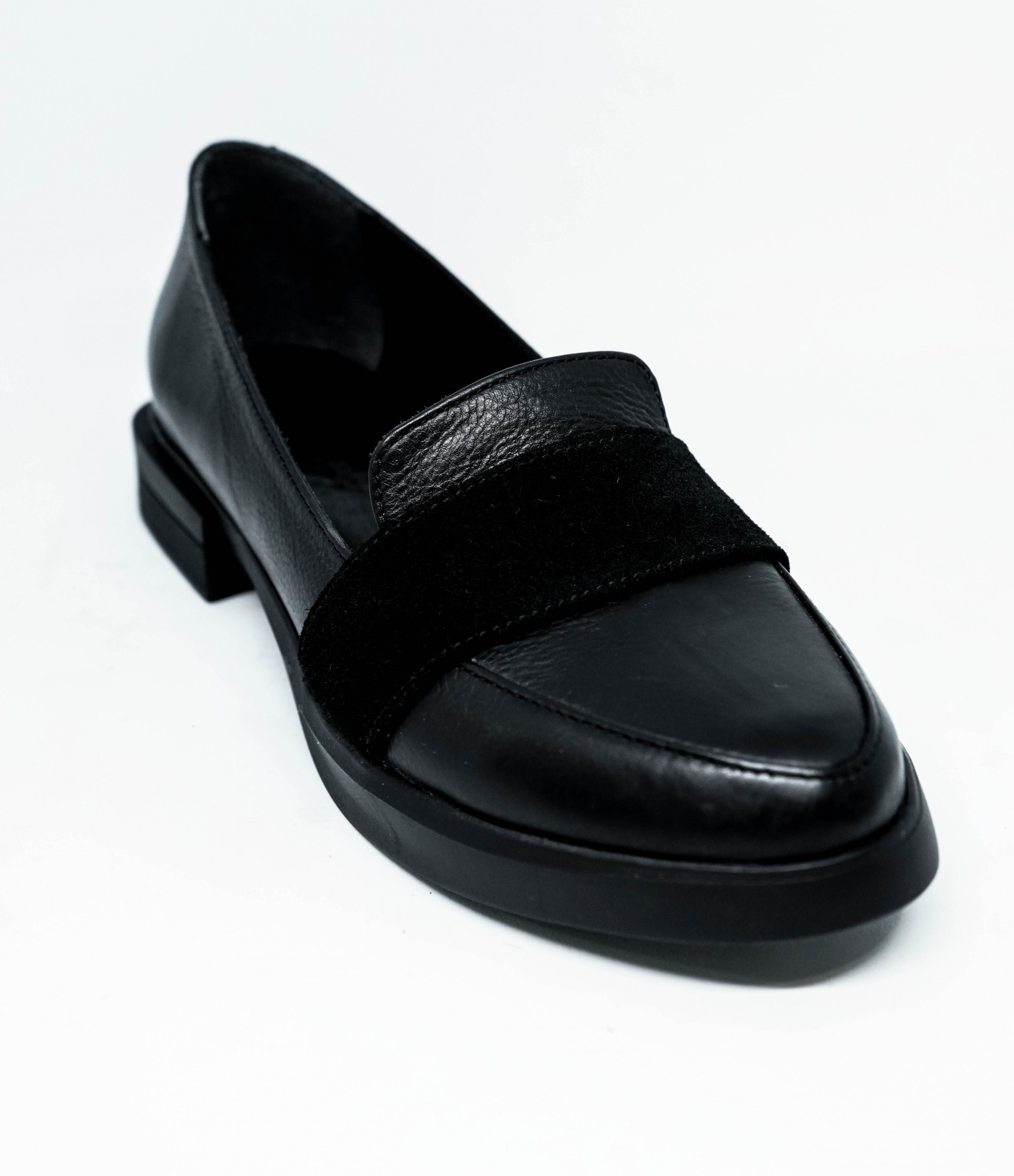 

Туфли Zanini 112 36 черные