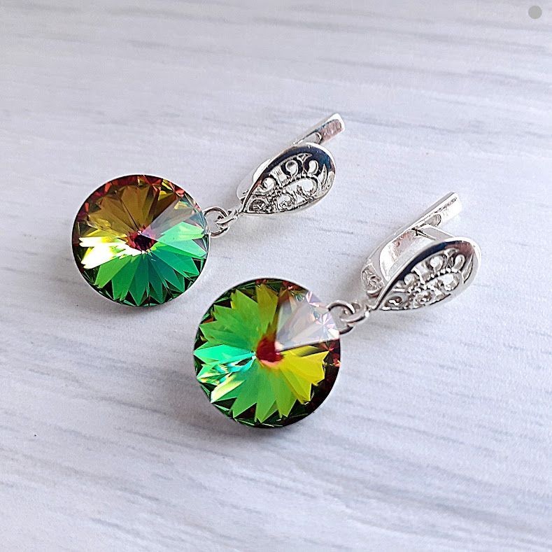

Серьги Hand Made с кристаллами Сваровски Rivoli в цвете Vitrail Medium
